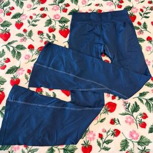 Musera Navy Blue Leggings